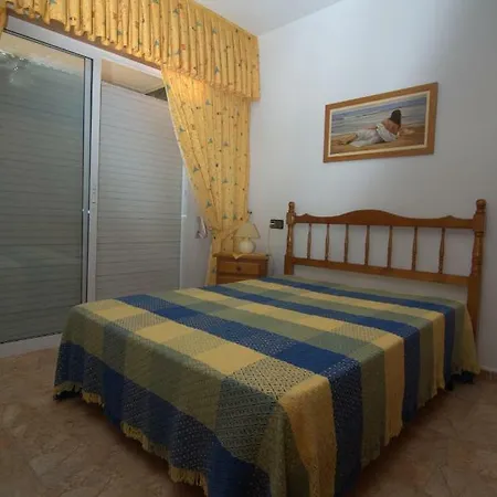 Family Friendly Apartment *