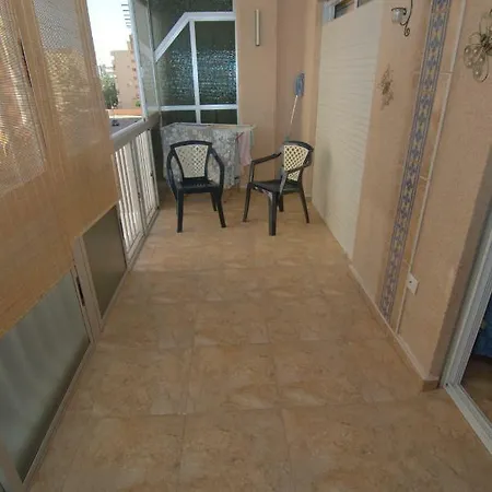 Family Friendly Apartment Torrevieja